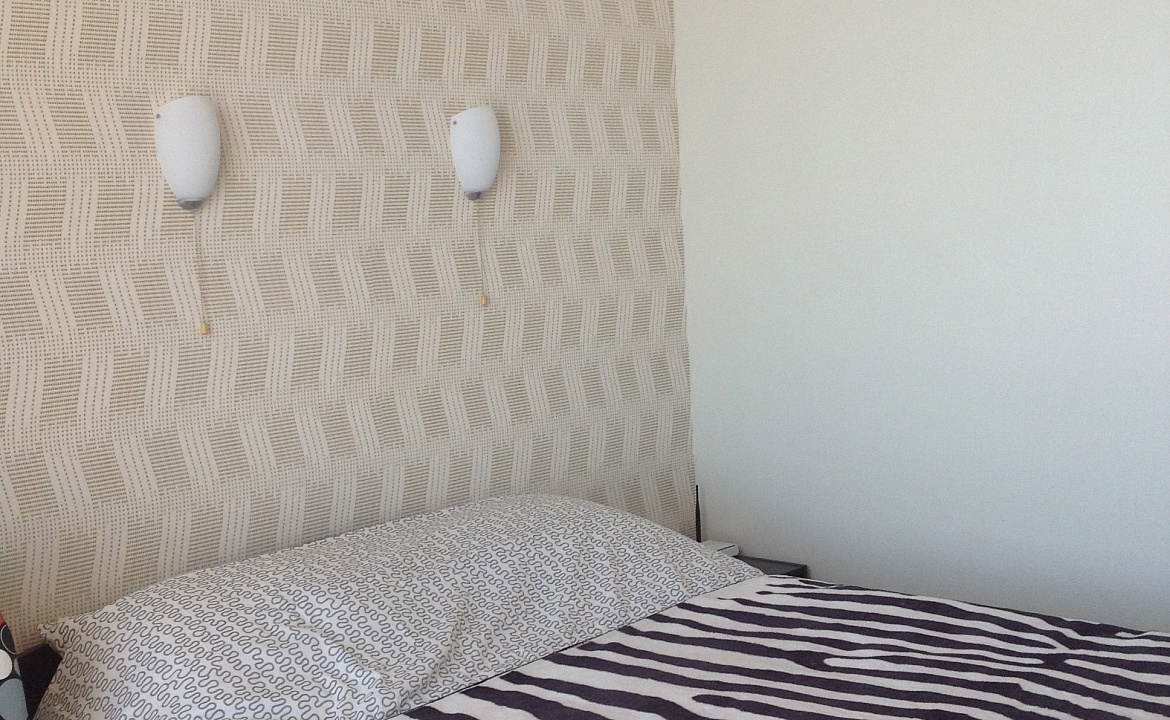 Полулюкс для двоих с видом на море. Квартира в многоквартирном доме Аппартаменты «Премьера». Чайка