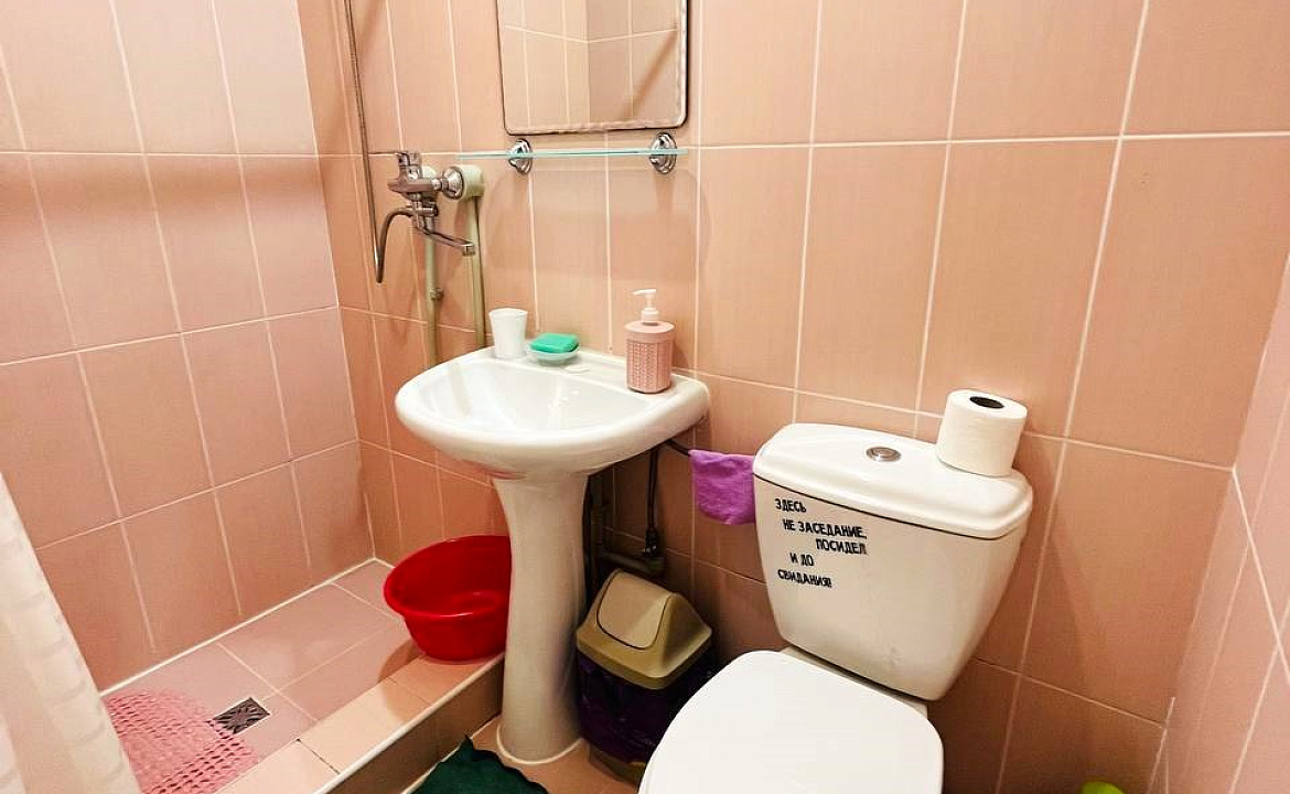 Стандарт трёхместный с доп. местом и балконом. Отель "Гермес" . Вардане Стандарт трёхместный с доп. местом и балконом. Отель "Гермес" . Вардане