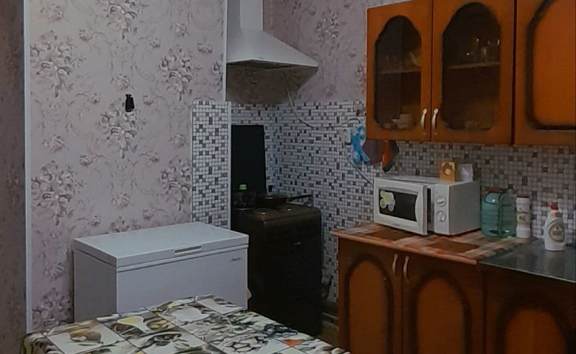 Двухкомнатная квартира. Двухкомнатная квартира. Квартиры в Пицунде