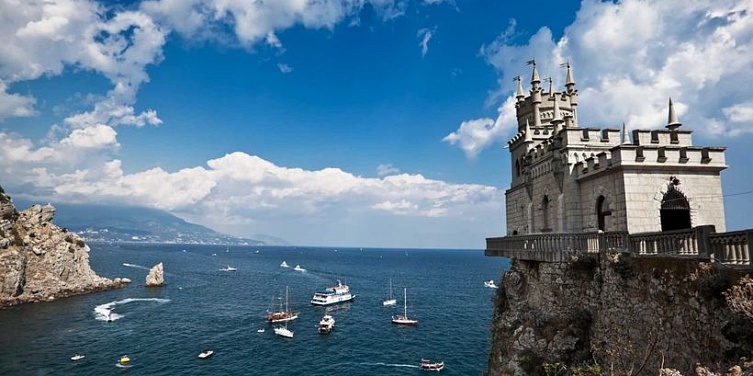 Достопримечательности Ялты. Источник фото: https://travelask.ru/ Достопримечательности Ялты. Источник фото: https://travelask.ru/