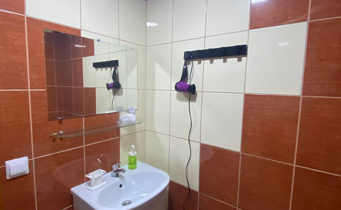 Двухместный первый этаж. Гостевой дом "Инжир". Новомихайловский