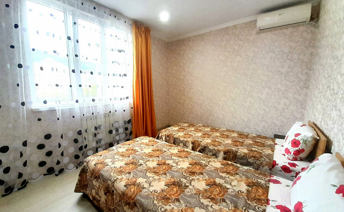 Двухместный эконом . Гостевой дом Южный берег.. Адлер