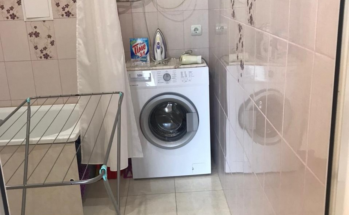 лакоба,13. Квартира в многоквартирном доме Лакоба. Гагра