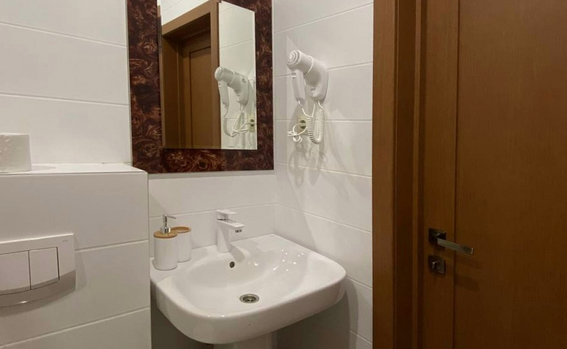 Четырехместный стандарт. Гостевой дом Comfort. Мирный