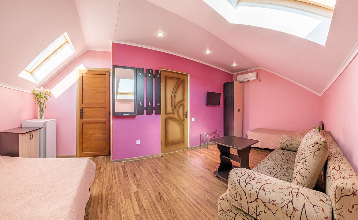 Четырехместный номер 