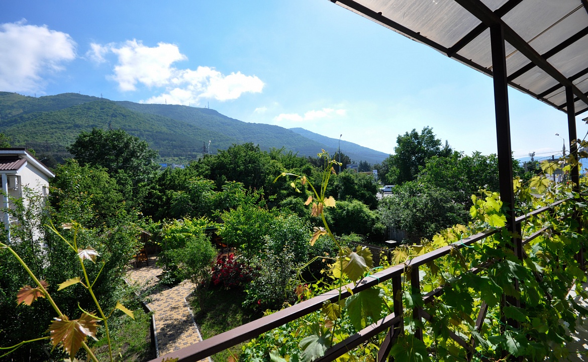 3 этаж 6 номер. Гостевой дом мАнжелка. Геленджик