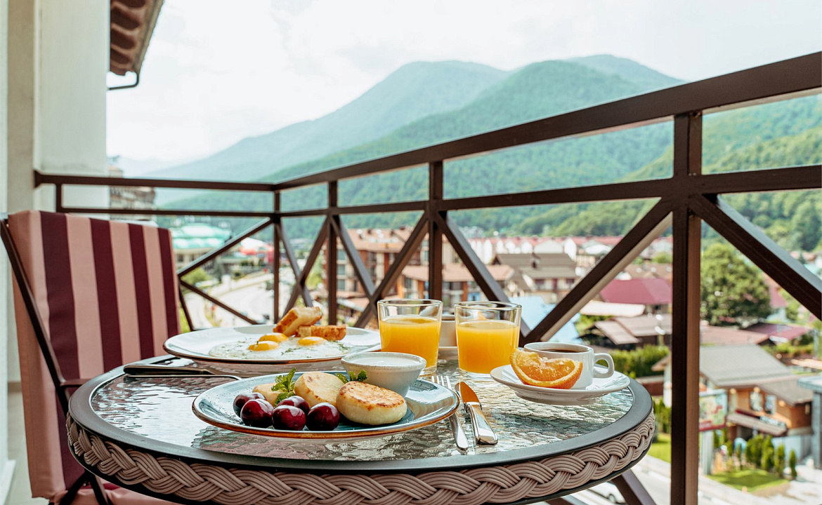 Делюкс апартаменты с 1 спальней. Апарт-отель "Бонус". Красная Поляна