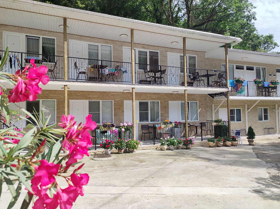 Гостевой дом "Уда-ча" Гостевой дом "Уда-ча"