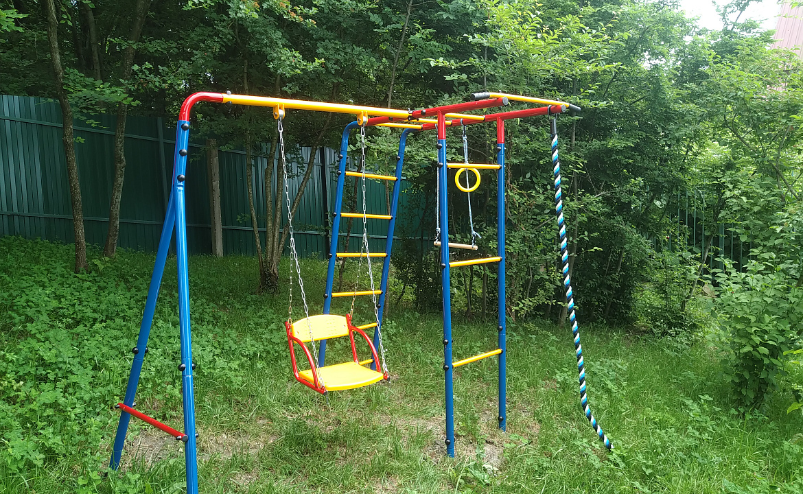 Вилла на одну семью. "Вилла и Бревенчатые дома в лесу" . Туапсе