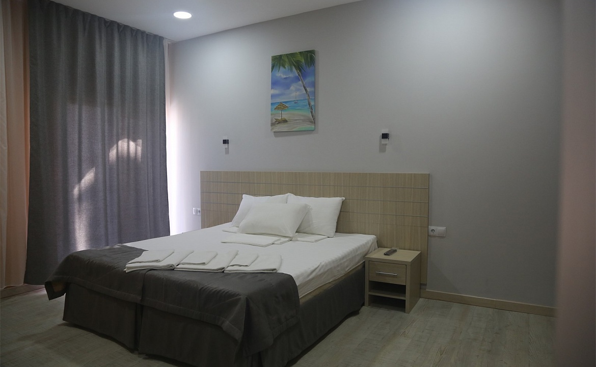 Двухкомнатные Апартаменты. АПАРТ-ОТЕЛЬ «ЛЕРО». Керчь