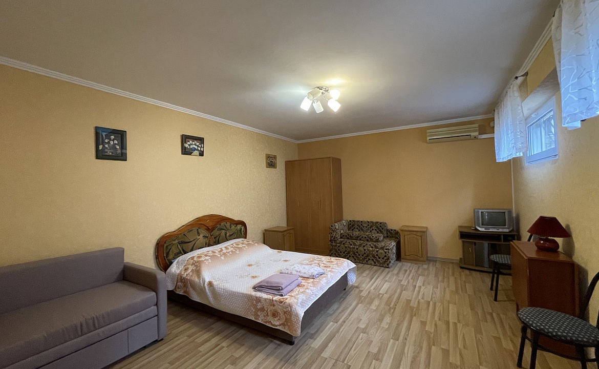 Стандарт с кухней. Гостевой дом "Ялта-Ливадия". Ливадия