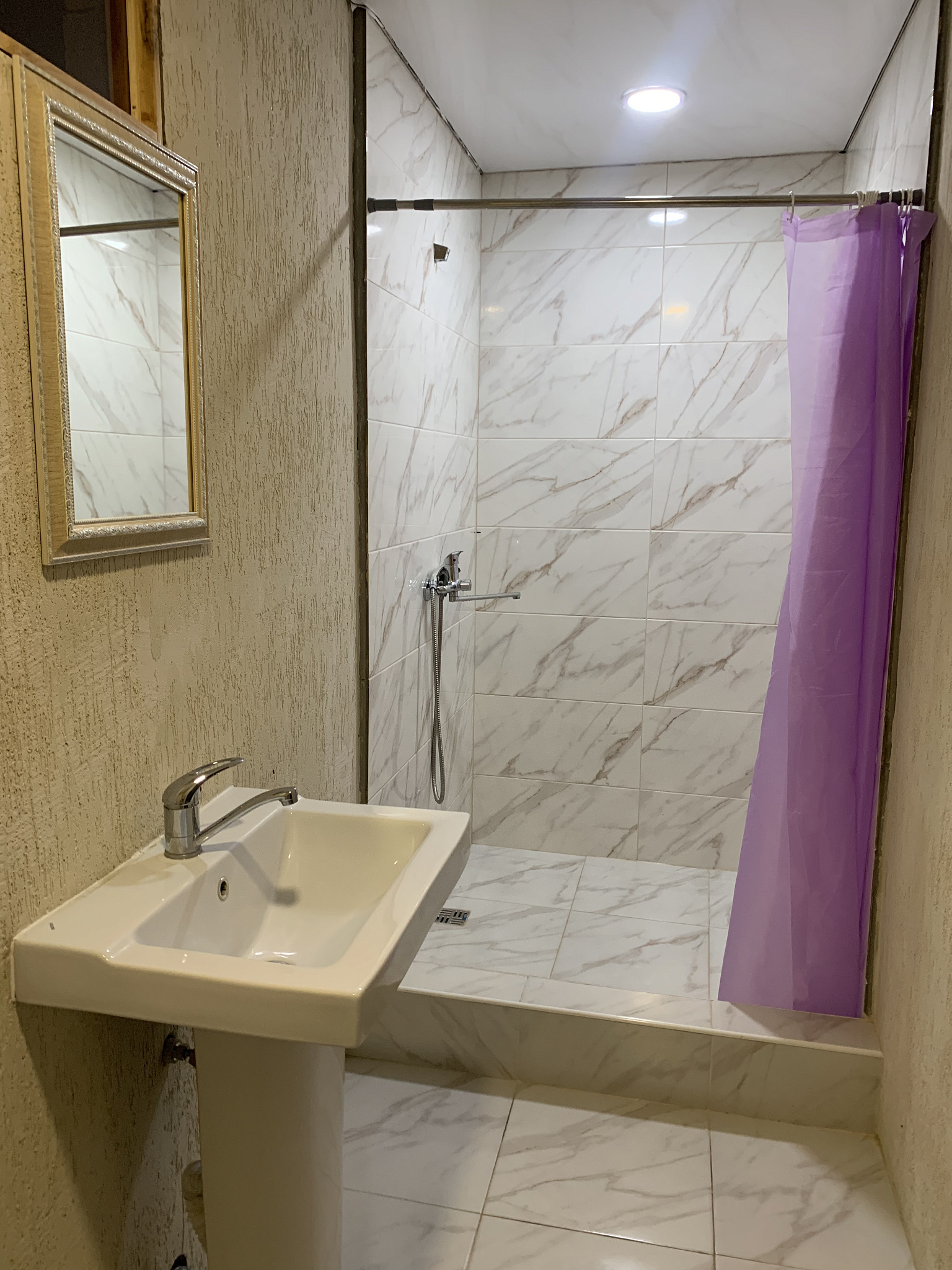 . Частный сектор Нестор . Гагра