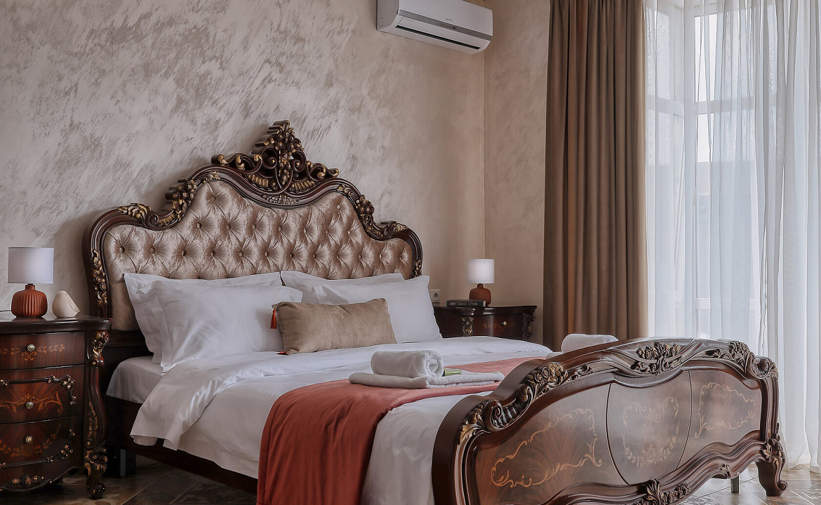 Люкс с балконом 2+1. Отель "Атлант". Лазаревское