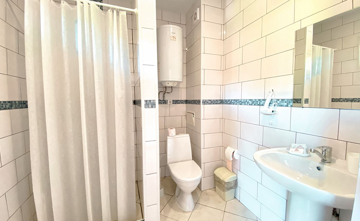 «Комфорт» с кухней. Гостевой дом "АкваКавказ". Лоо