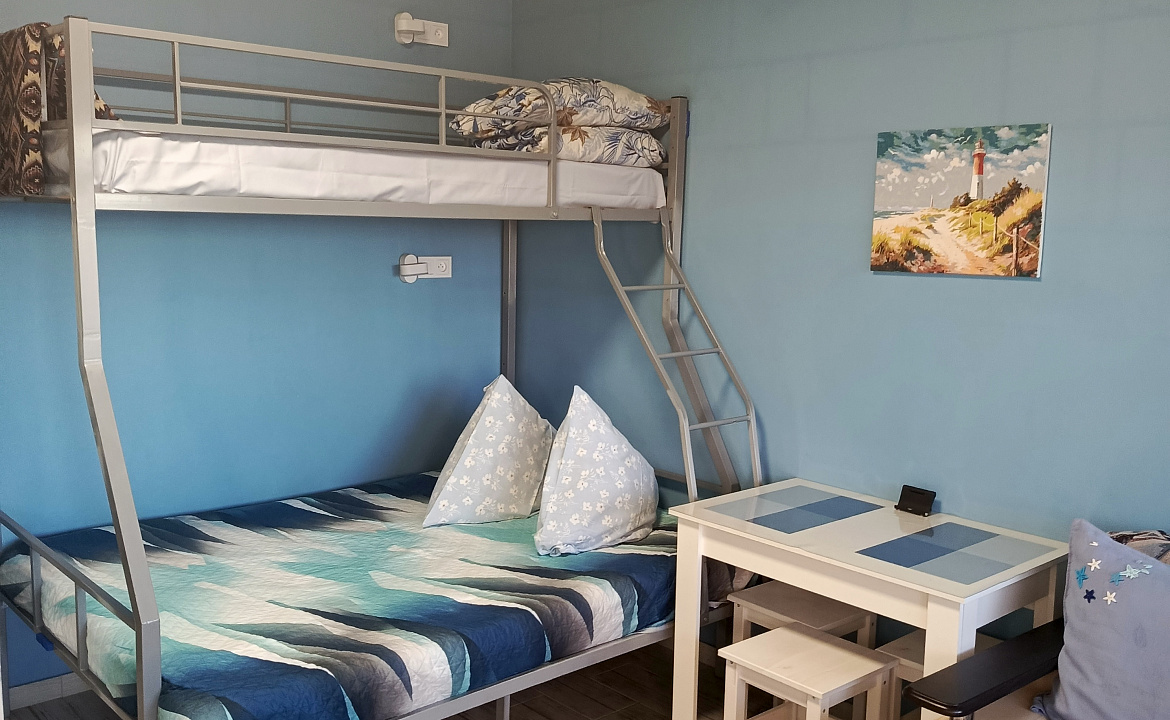 Морской. Частный сектор У тети Аси. За Родину