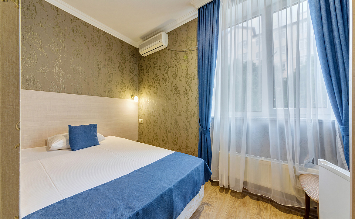 «Стандарт» 1-местный. Отель «Атлас». Геленджик