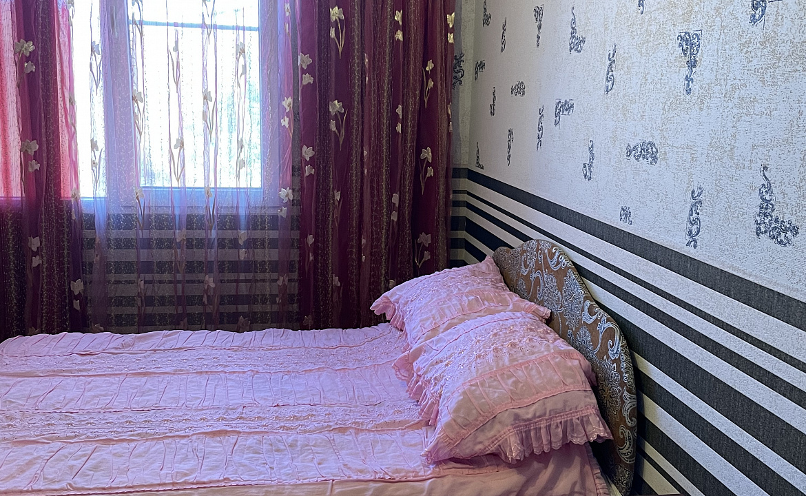 Домик . Гостевой дом У Наталии . Джубга