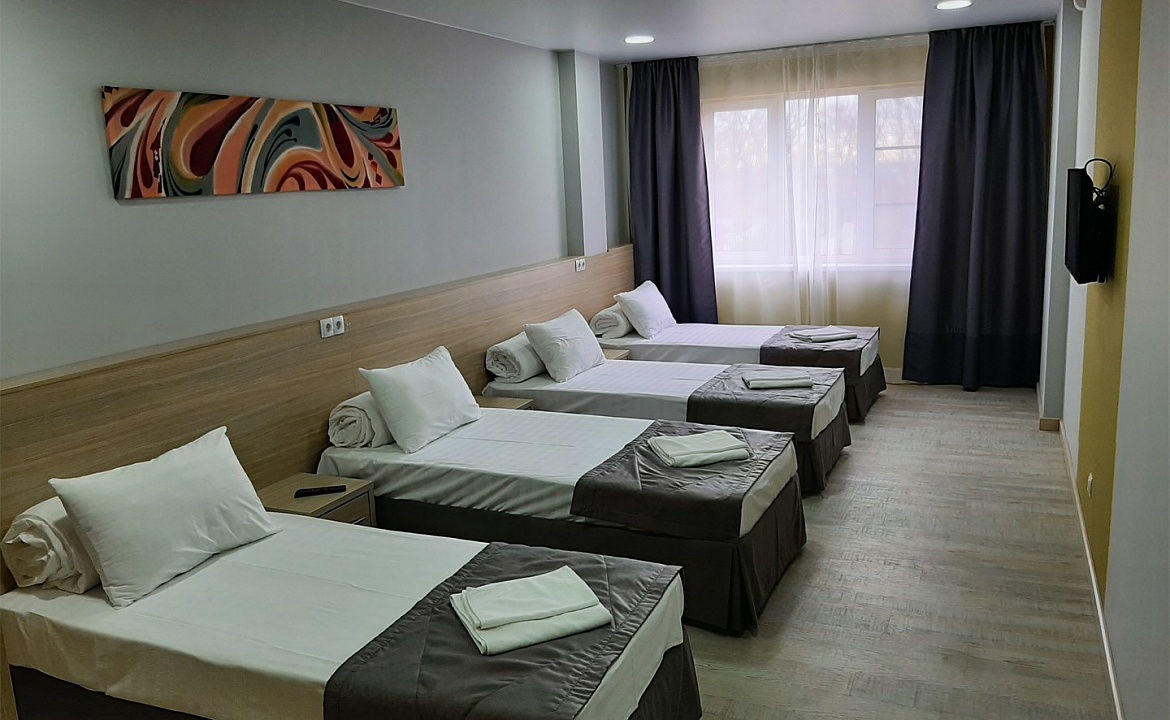 Двухкомнатные Апартаменты (большая семья). АПАРТ-ОТЕЛЬ «ЛЕРО». Керчь