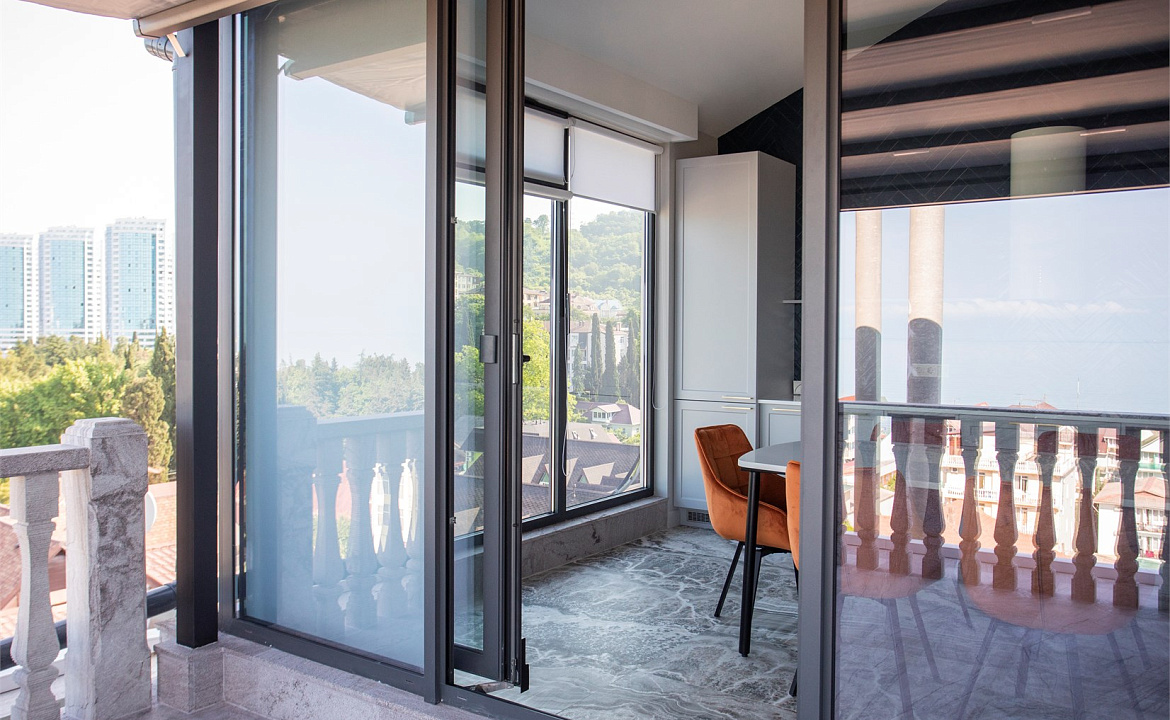 АПАРТАМЕНТЫ. ЭКОДОМ АДЛЕР ****. Адлер