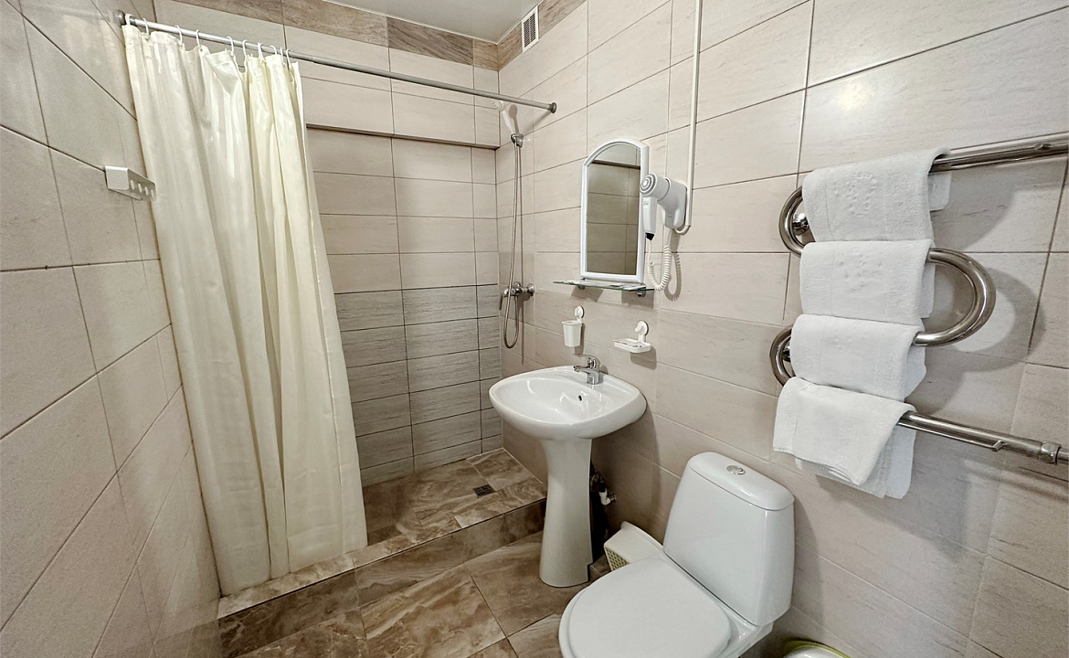 Семейный номер - 1 этаж. Курортный отель COOCOOROOZA. Сочи