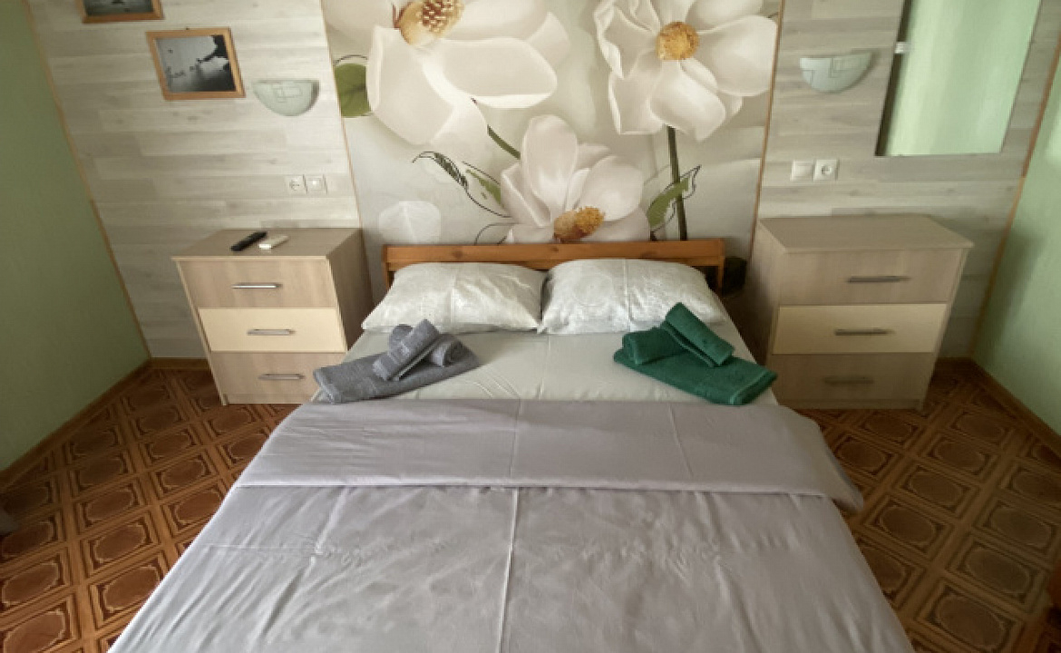 Семейный с балконом. Гостевой дом "Инжир". Новомихайловский