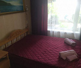 Трехместный номер со всеми удобствами первый этаж. Гостевой дом "Ставрополье". 
