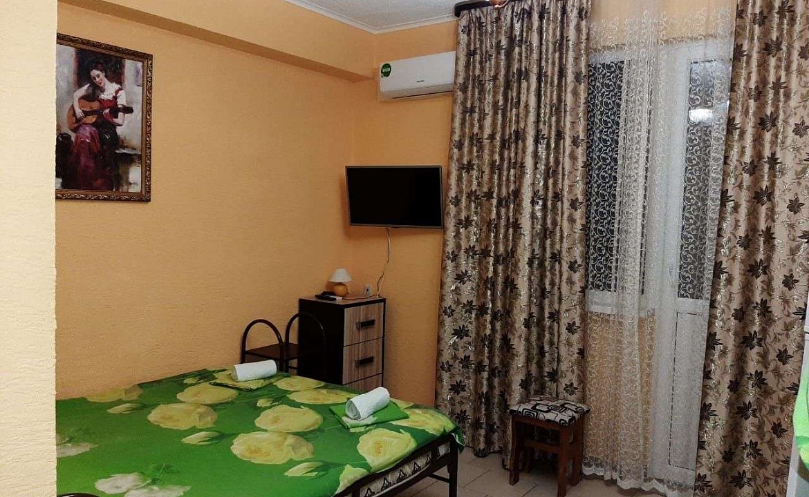 С удобствами на 2, 3, 4 и 5 человек. Гостевой дом ОРИОН. Ольгинка С удобствами на 2, 3, 4 и 5 человек. Гостевой дом ОРИОН. Ольгинка