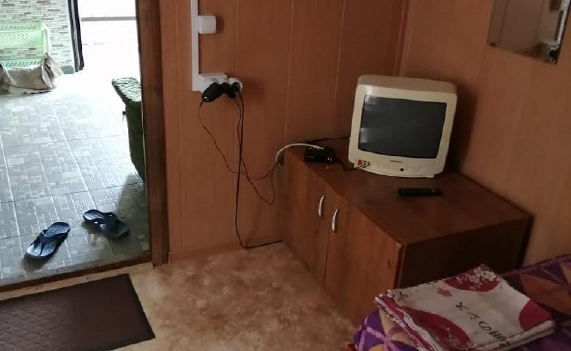 6ти-местный на 2 этаже. База отдыха ПЛАТАН. Голубицкая