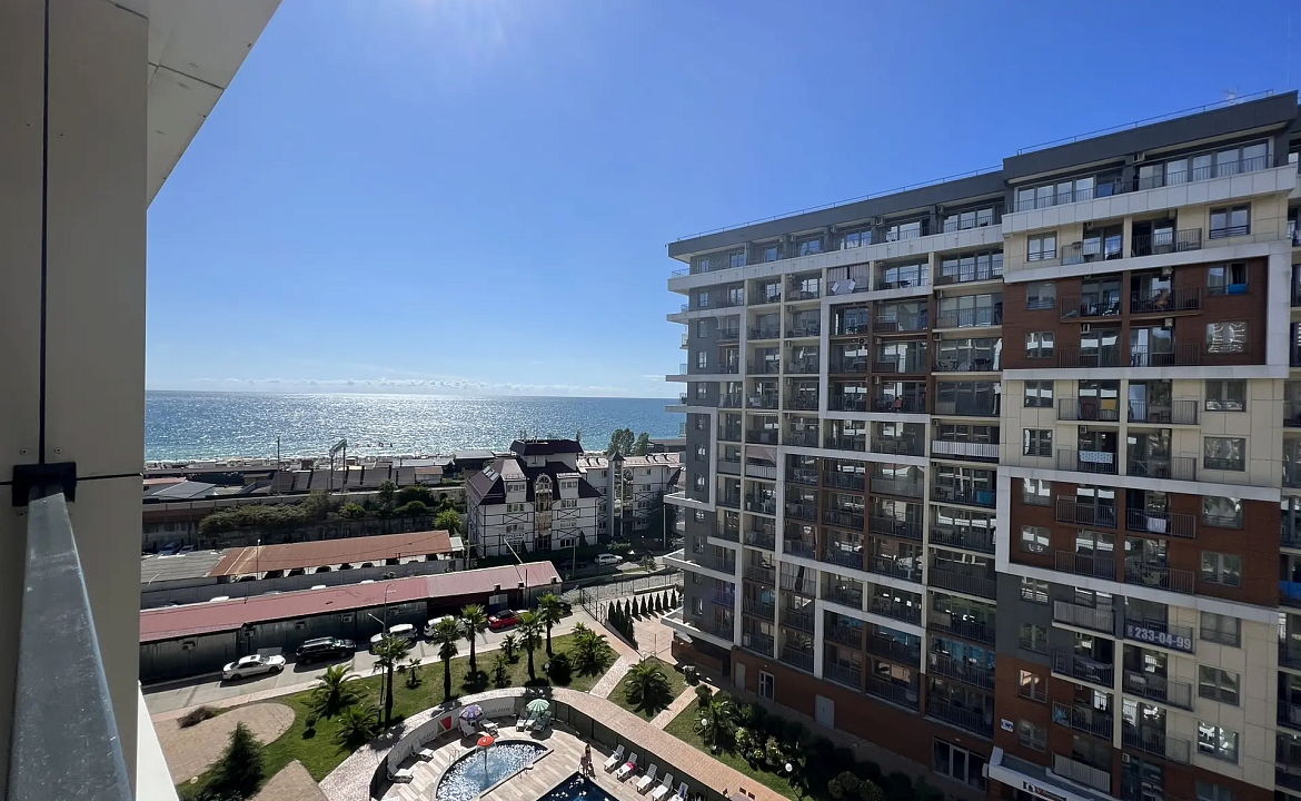 Студия с видом на море 217к2. Светлая квартира с террасой и морем. Дагомыс