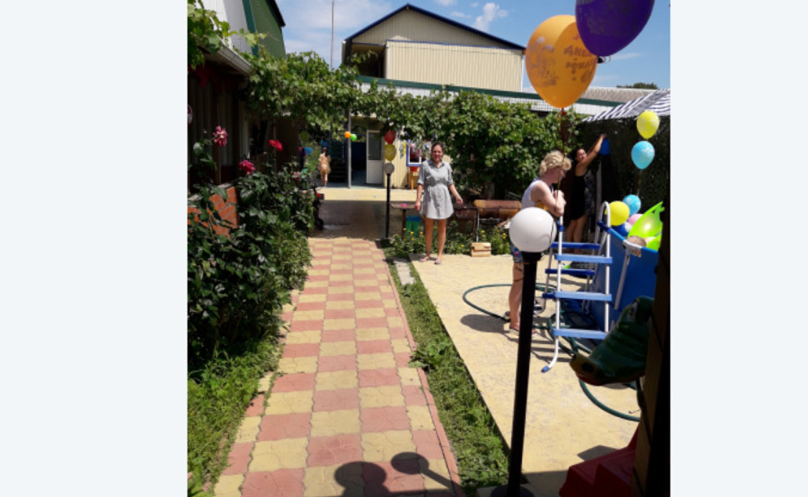 Номер люкс на 6-7 человек. Гостевой дом Акварель - Приморско-Ахтарск. Курорты Азовского моря