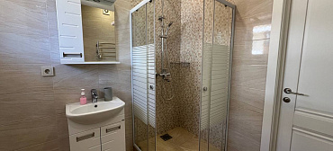 Квартира в многоквартирном доме Студия с панорамными окнами и шикарным видом на море