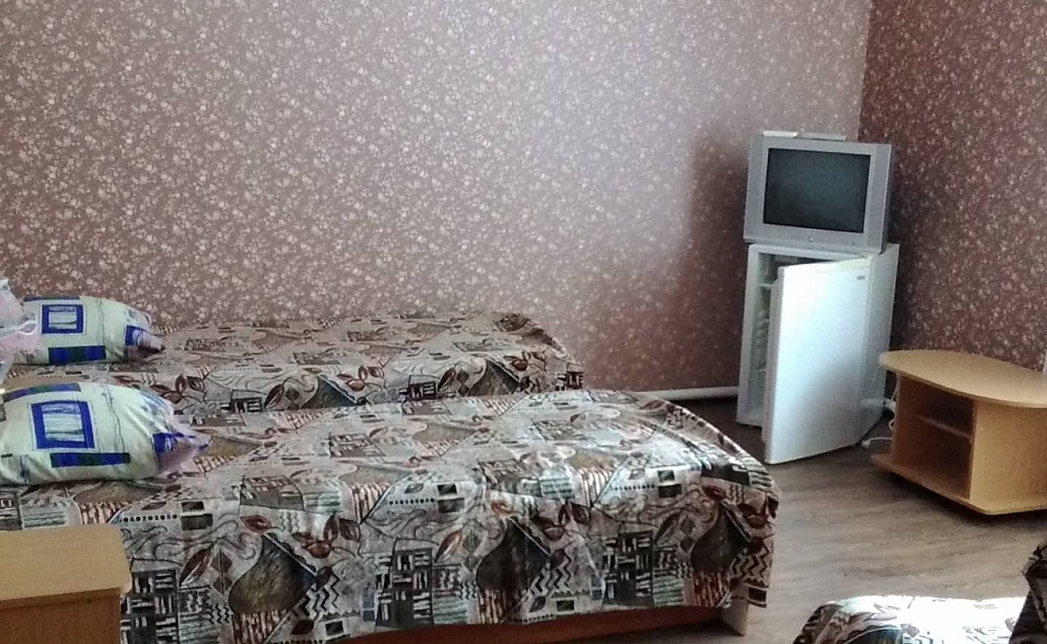 Полулюкс. Гостевой дом Эльпида. Коктебель Полулюкс. Гостевой дом Эльпида. Коктебель