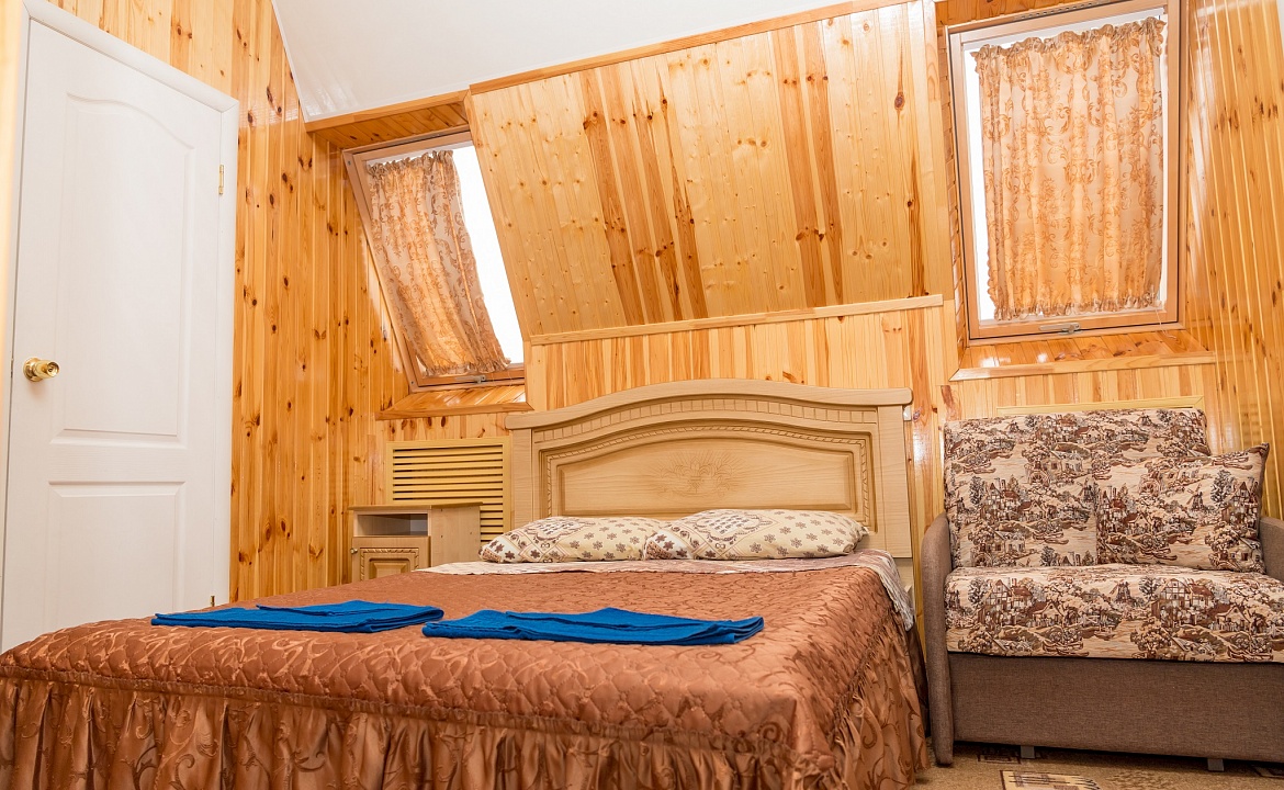 Трехместный номер класса стандарт со всеми удобствами. Гостевой дом "Ника" - Анапа. Анапа