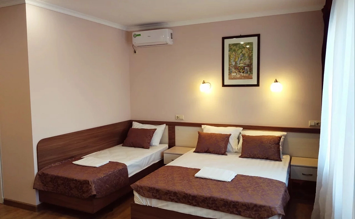 Четырёхместный. Отель "Золотой Дукат". Витязево