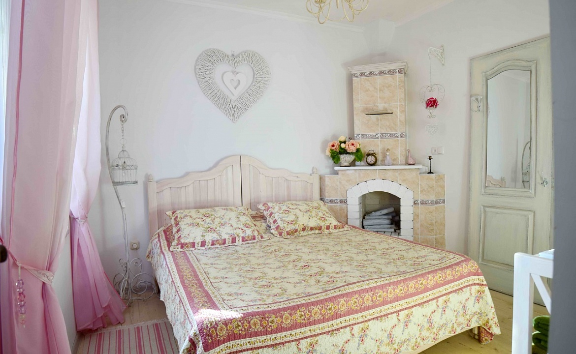 2-х местный номер — «Каминный» в стиле прованс. Гостевой дом "Триера". Судак