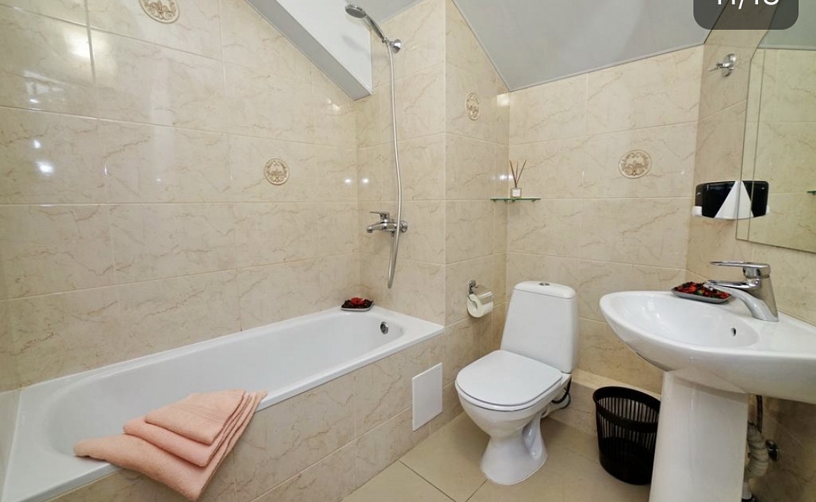 Стандарт без балкона (5й этаж). Гостевой дом "Адмирал". Ольгинка