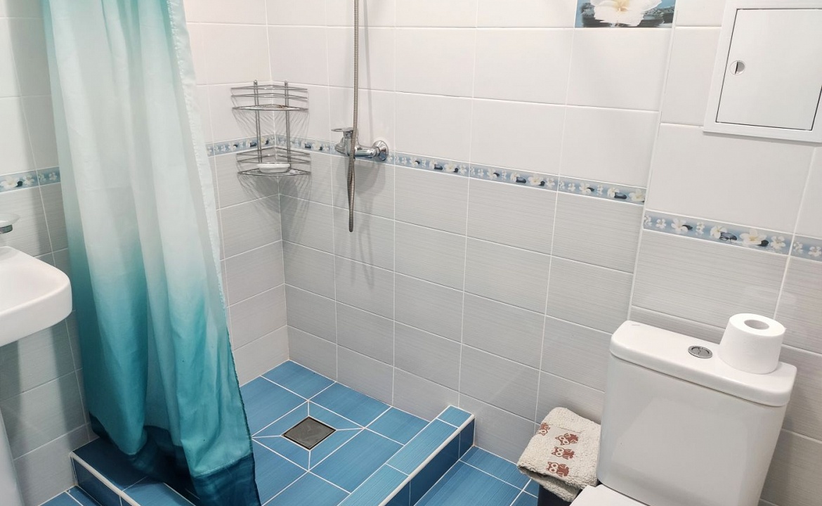 4-х местный стандарт со всеми удобствами.. Гостевой дом "Уда-ча". Лазаревское 4-х местный стандарт со всеми удобствами.. Гостевой дом "Уда-ча". Лазаревское