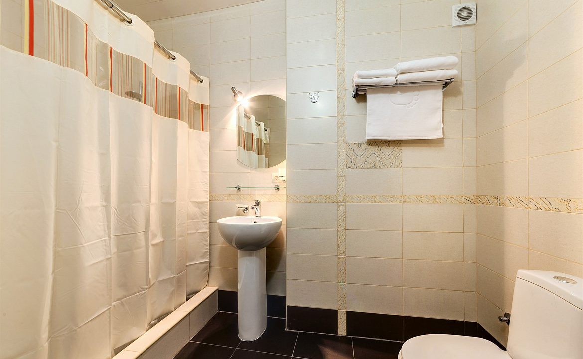 Полулюкс. Отель Сальвадор. Геленджик