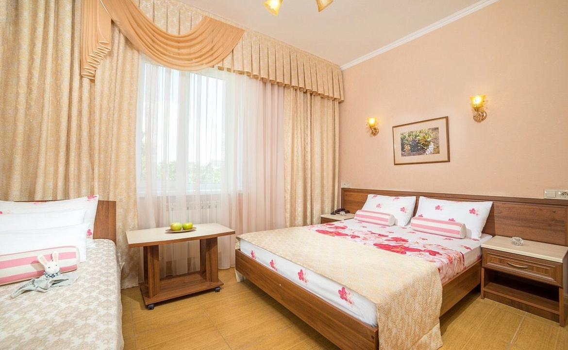 2-х комнатный «Стандарт». Гостиница «М+». Анапа