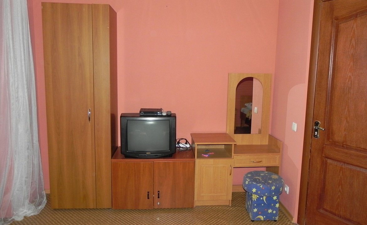 2-3-4-местный номер. Гостевой дом "Вероника". Штормовое