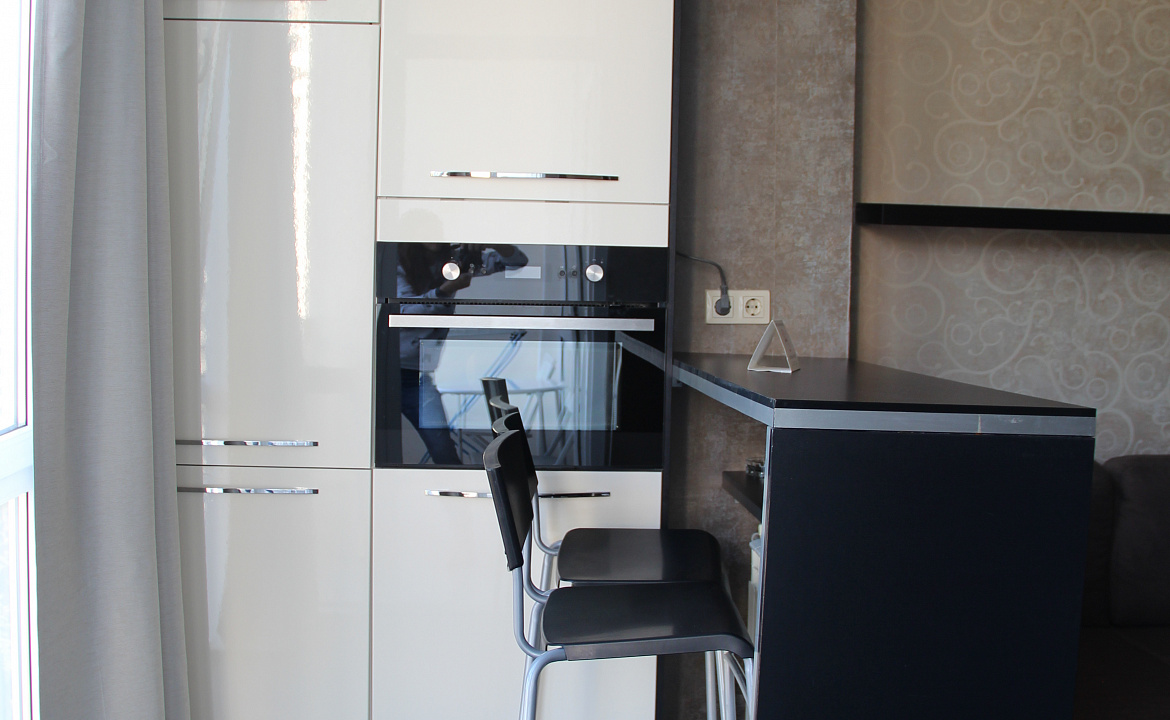 Люкс двухкомнатный с видом на море. Отель Апартаменты Волна. Сочи