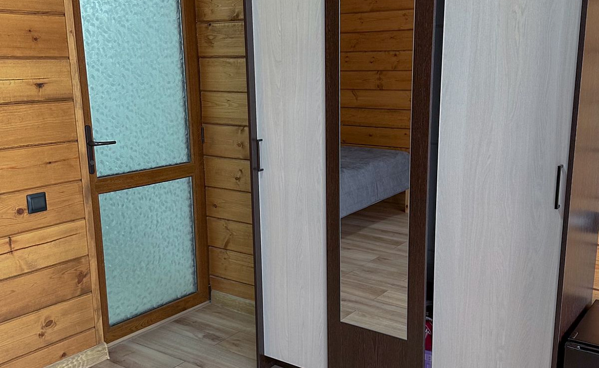 Стандарт. Лилия. Гудаута Стандарт. Лилия. Гудаута