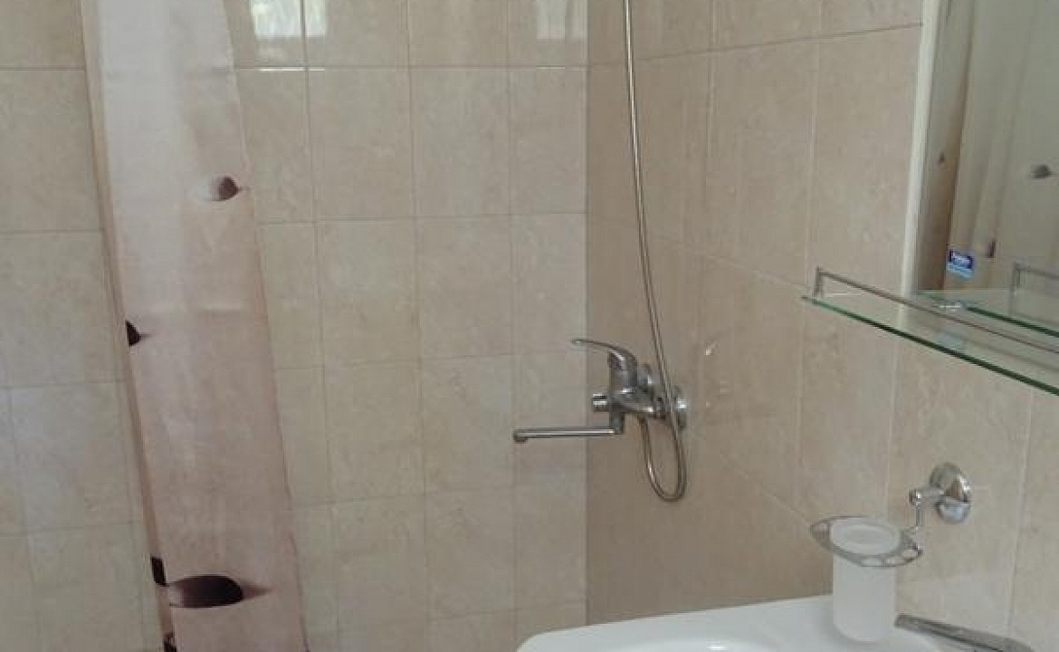 Стандарт 3 местный с кухней. Гостевой дом "Седьмое небо". Сухум