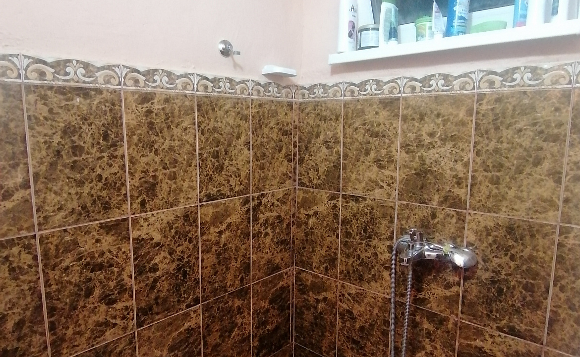 Лавровый лист . Частный сектор Лавровый лист. Новый Афон