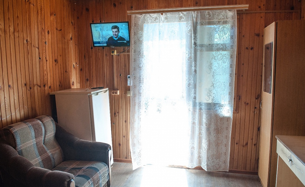 Эконом трёхместный. Гостевой дом «Каравелла». Лермонтово