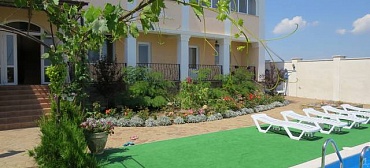 Вилла "Лилия"