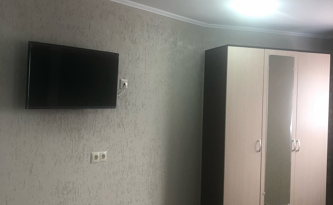 двухкомнатый семейный. Гостевой дом "Нина" . Ольгинка