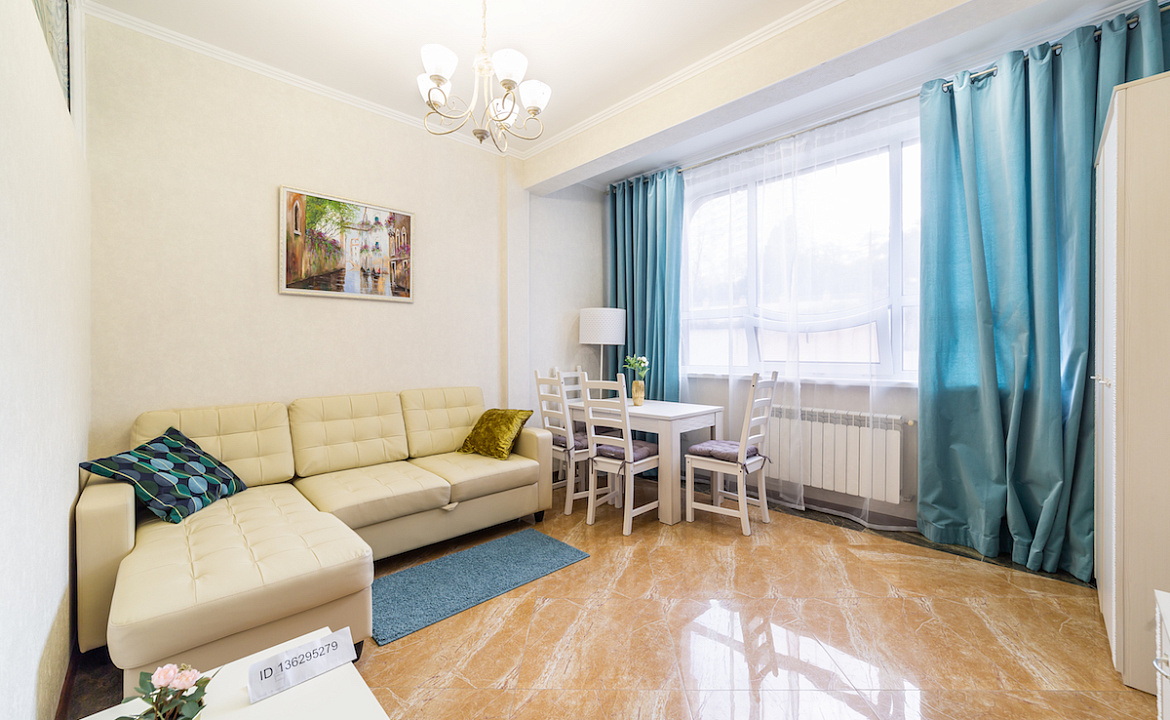 2 комнатная квартира в центре Сочи рядом с крупнейшим пляжным комплексом Ривьера. Уютные Квартиры в центре Сочи рядом с крупнейшим пляжным комплексом Ривьера. Сочи