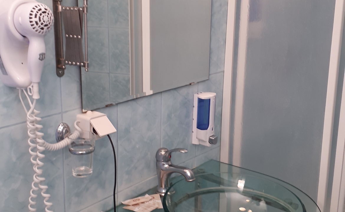 Люкс. Гостиница "Парадиз". Ольгинка Люкс. Гостиница "Парадиз". Ольгинка