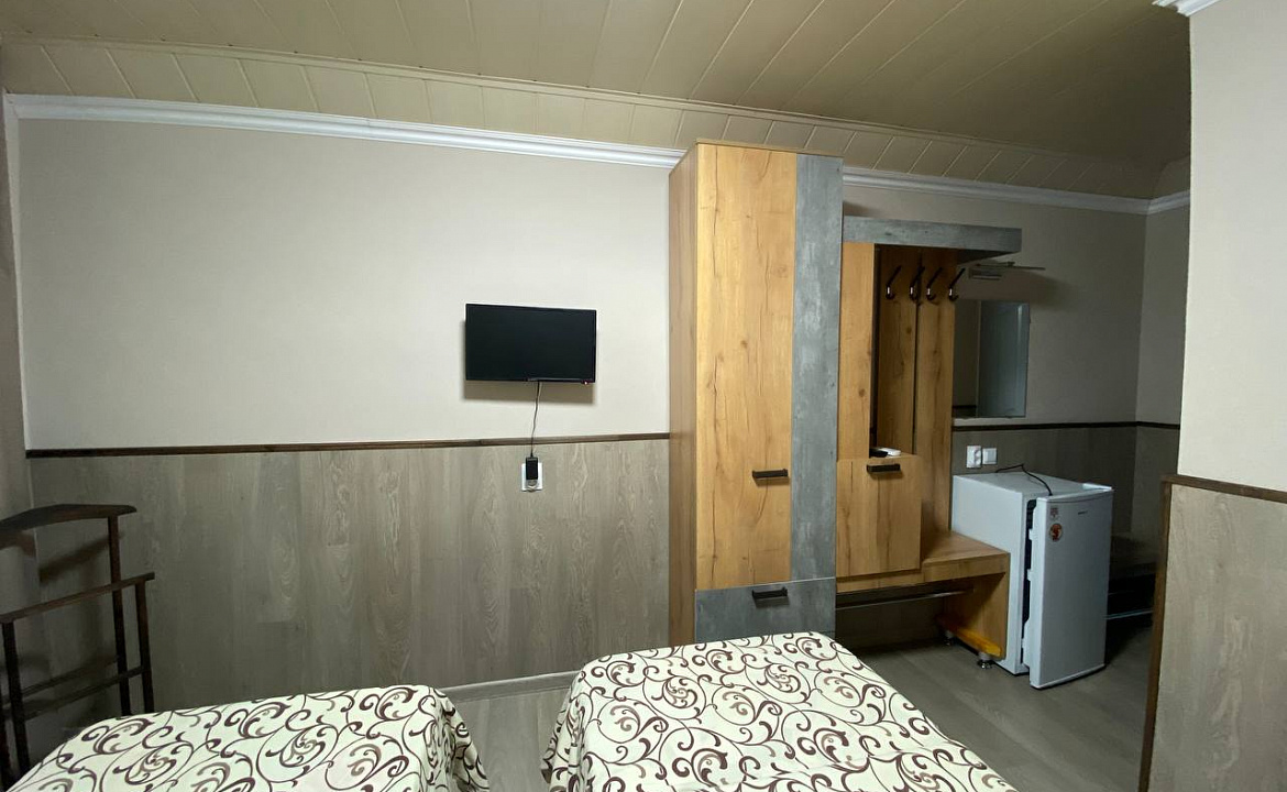 Двухместный первый этаж. Гостевой дом "Инжир". Новомихайловский